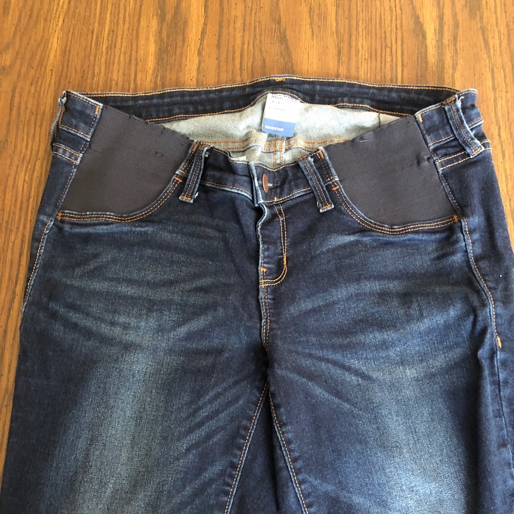 Old navy maternity jeans skinny leg